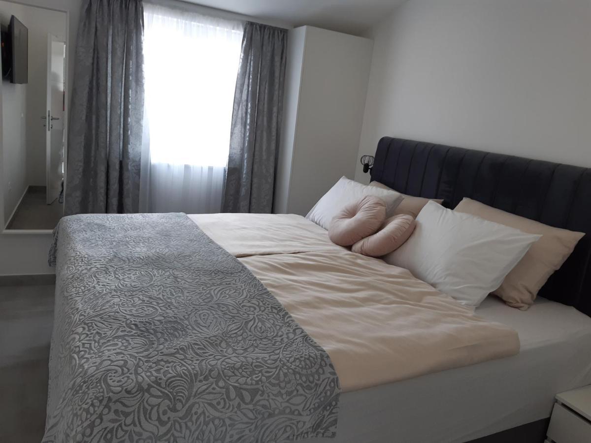 Apartments Croatiasun Vodice Exterior photo